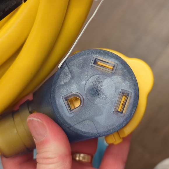Camper /RV Extension Cord - Picture 4 of 4